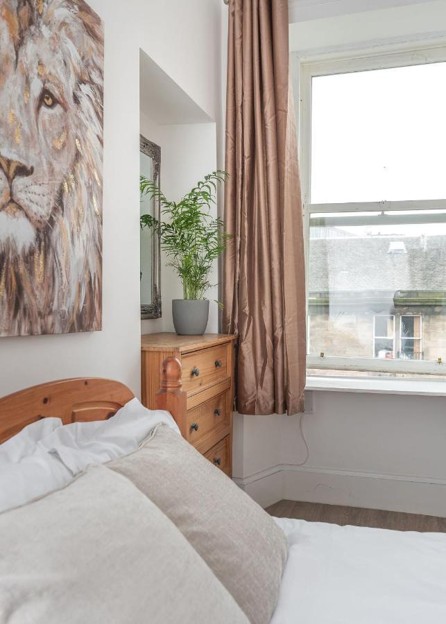 Spacious Ensuite Rooms In Edinburgh City Centre - Excellent Location Exterior foto