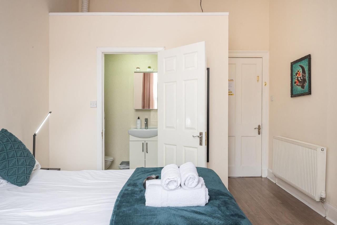 Spacious Ensuite Rooms In Edinburgh City Centre - Excellent Location Exterior foto